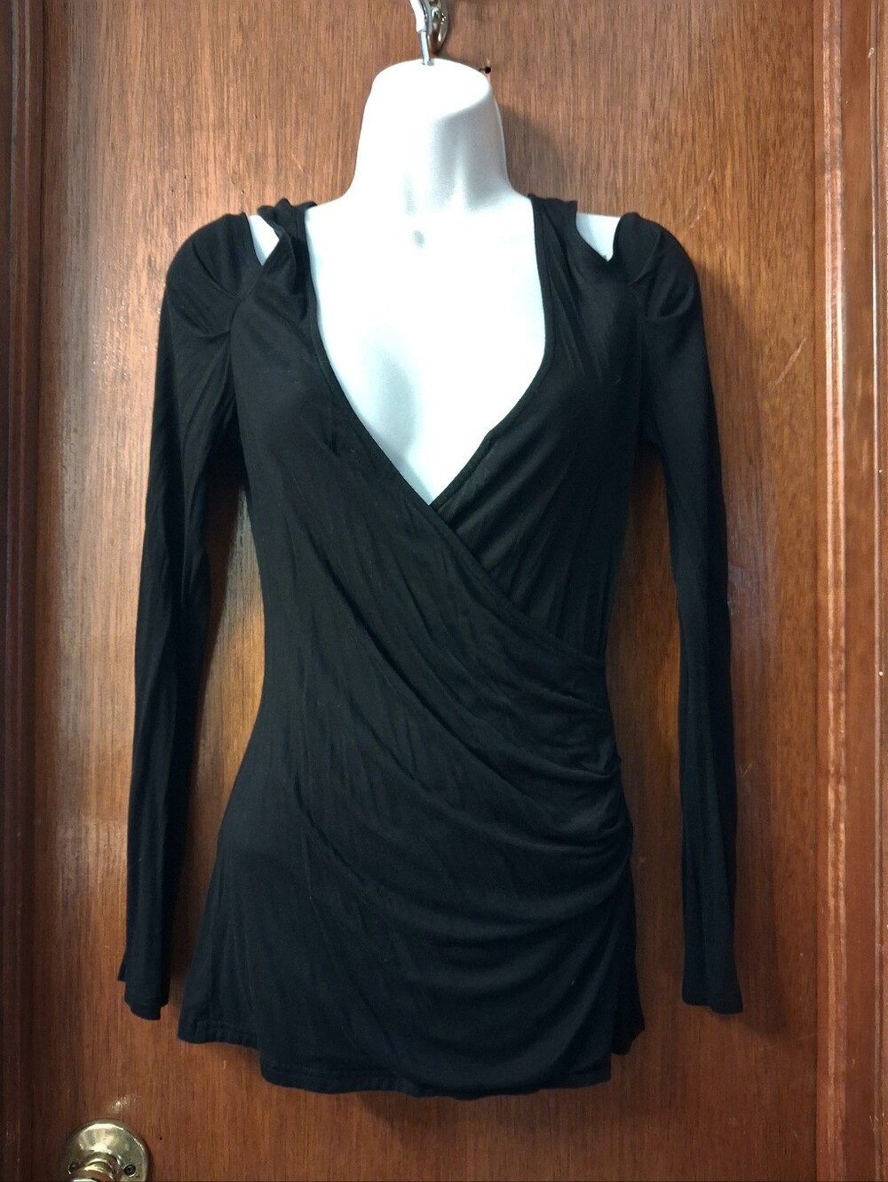 Venus Women's Black Long Sleeve Blouse Medium Cold Shoulder V-Neck